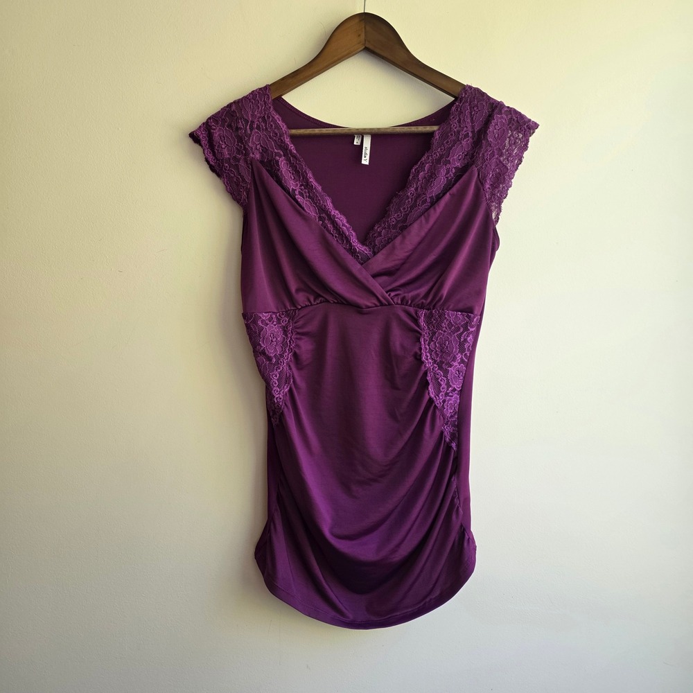 Studio Y Y2K Purple Lace Trim Ruched V-Neck Cap Sleeve Top Small Dark Coquette